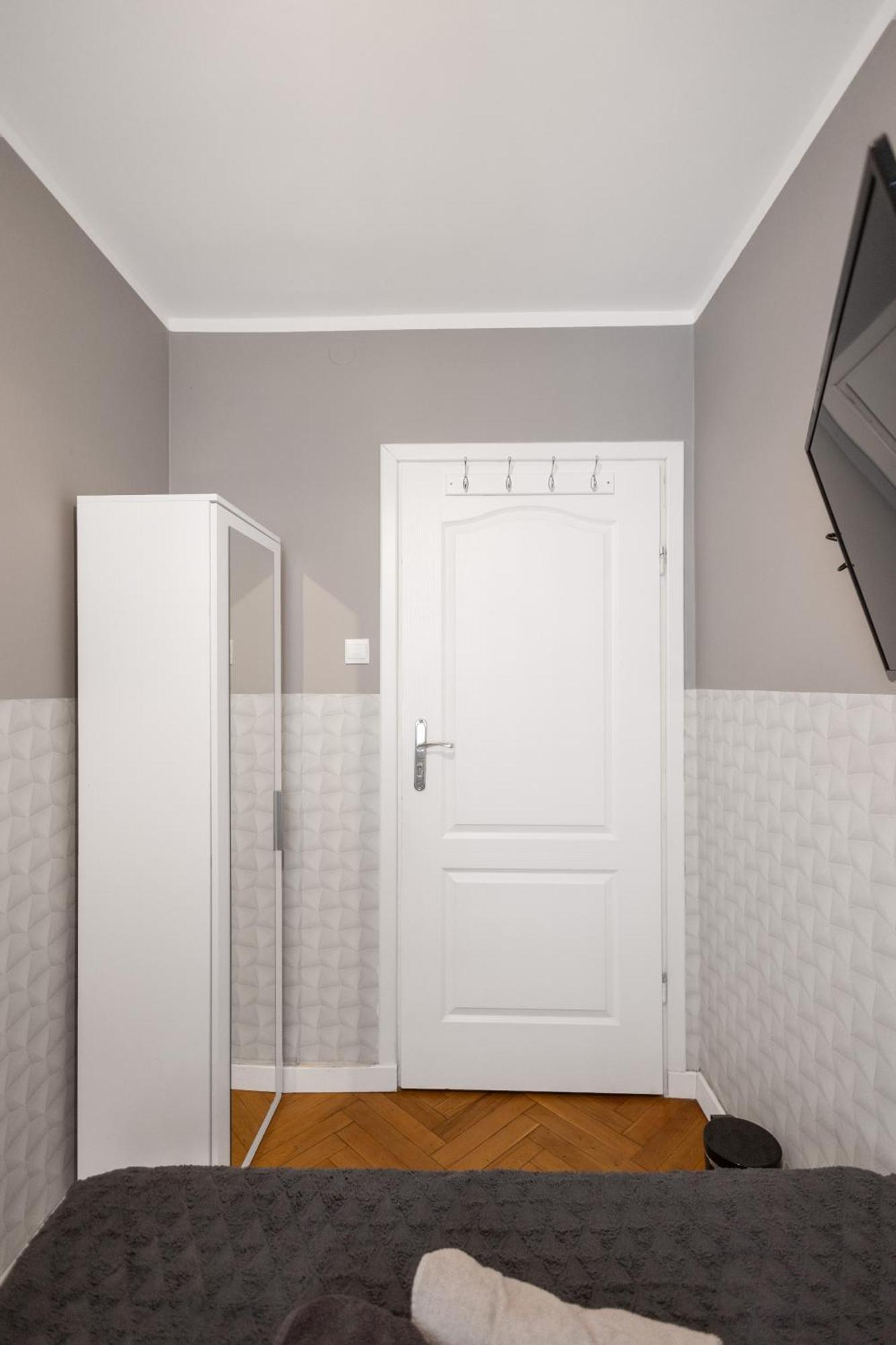 Clicktheflat Zurawia Street Affittacamere *